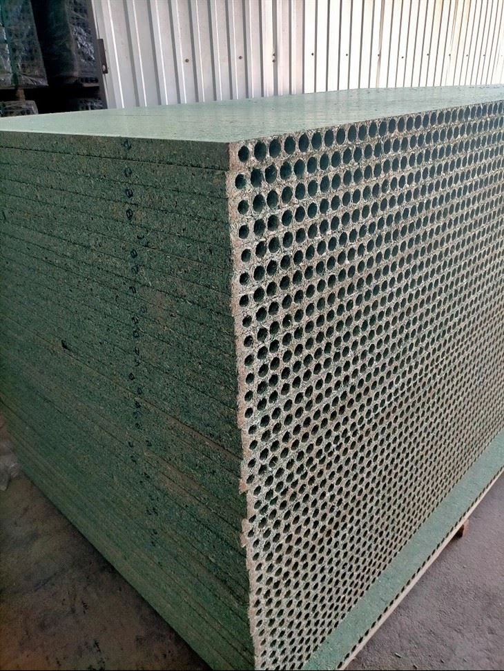 Papan Partikel Berongga