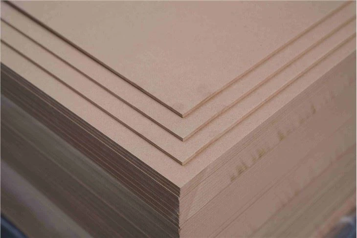 Papan MDF mentah