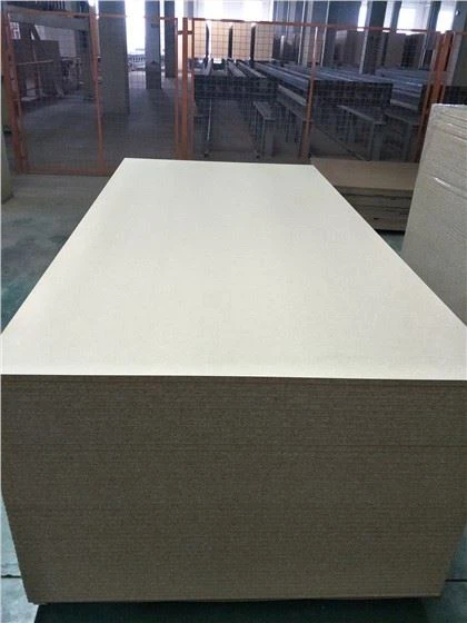 Papan Partikel Mentah
