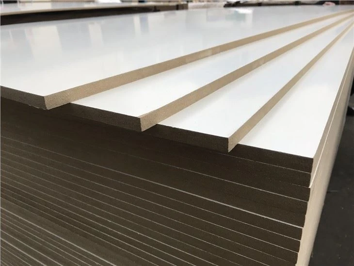 Papan MDF Melamin Putih