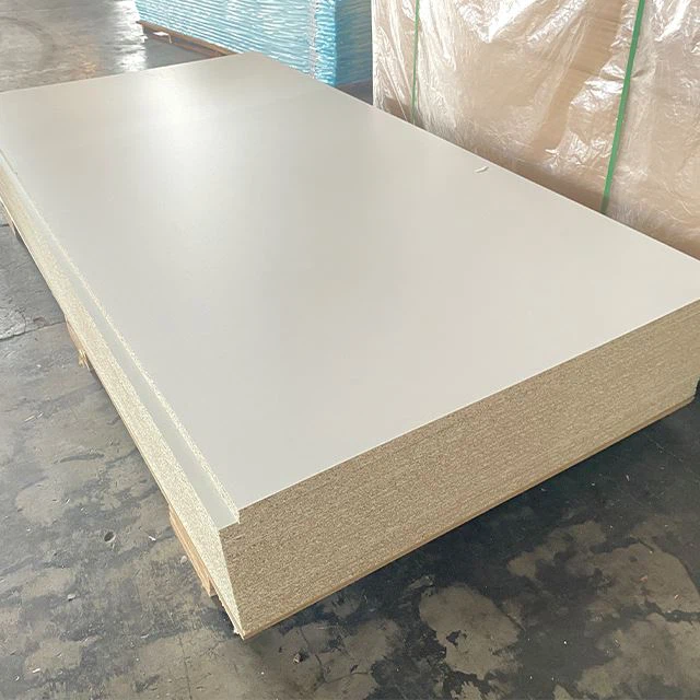 Papan Chip Melamin